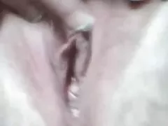 პატარა თინეიჯერი არ აქვს პრობლემა მიღების fucked უხეში